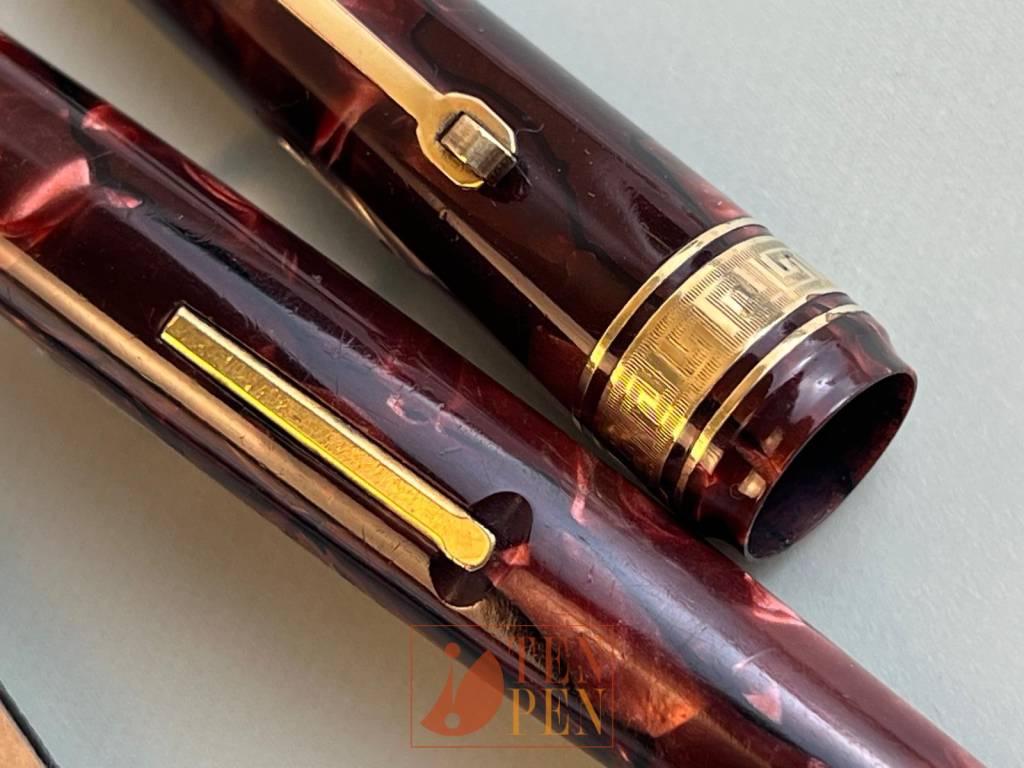 OMAS EXTRA MEDIUM SIZE - BURGUNDY CELLULOID -. FLEXIBLE NIB | Tenpen ...