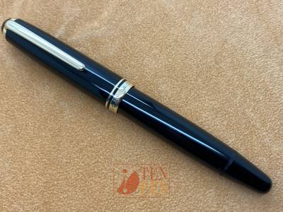 MONTBLANC 256 Tenpen By Letizia Iacopini